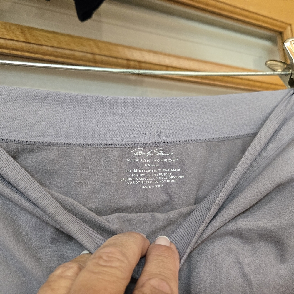 Marilyn Monroe Elegant Gray Shorts